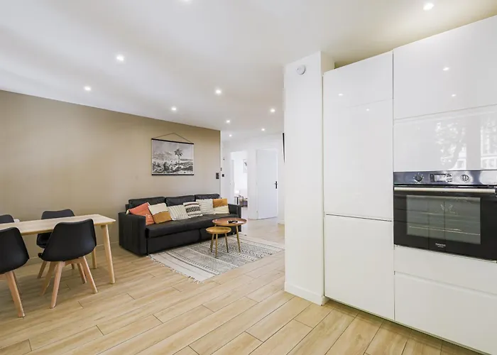 Daire Le Diable Bleu 3 Bedrooms Climatisation 8 Couchages Grenoble