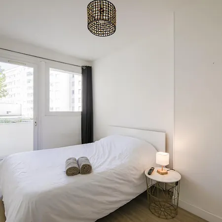 Le Diable Bleu 3 Bedrooms 8 Couchages * Grenoble